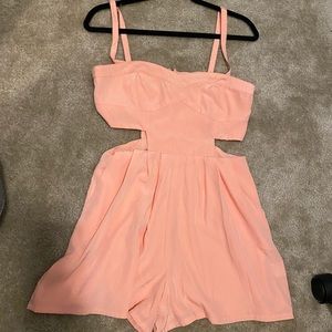 BB Dakota light orange/coral romper